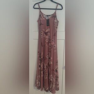 Mauve flowered maxi dress size medium